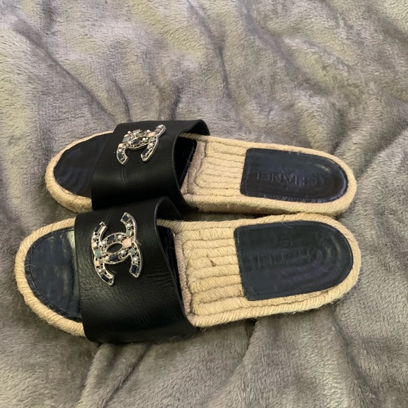 Chanel shoes - Picture 9 of 9